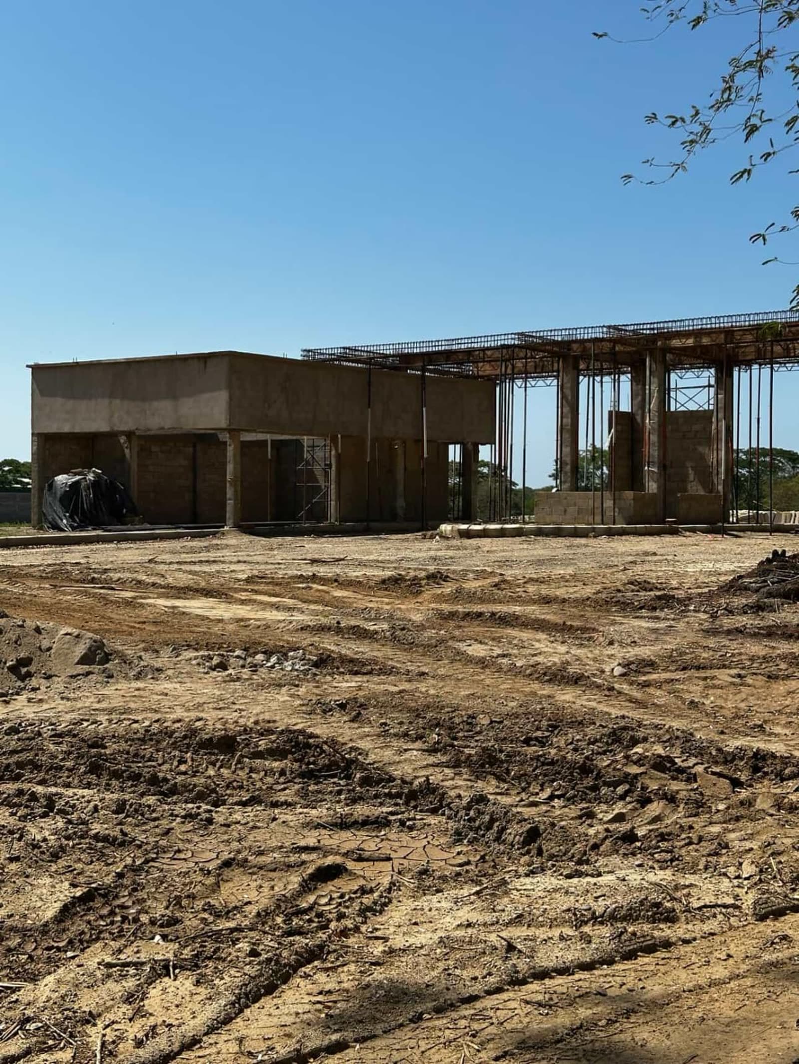 Construcción real Alborada